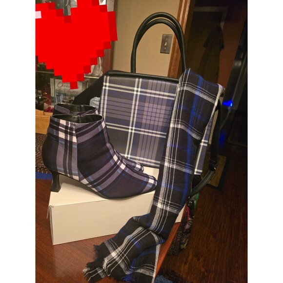 Comfort CATO Blue Plaid Ankle BOOTS & SCARF Bundle Low Heel  Zipper Pre-owned 11 - Picture 7 of 7